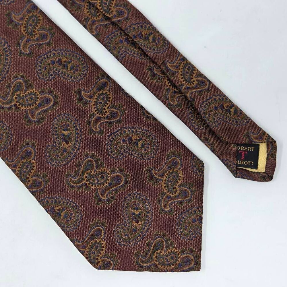 ROBERT TALBOTT BEST OF CLASS SILK TIE BROWN COPPER PAISLEY SATIN 4" X 58"